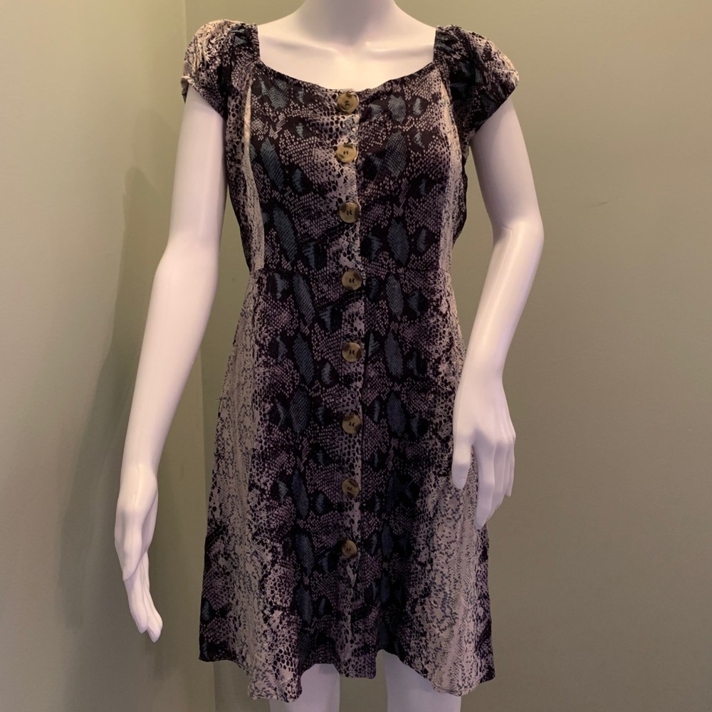 Angie Button-up Reptile Print Mini Dress - Large